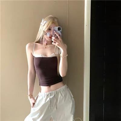 穿成肥妻万人嫌，全家吃草我吃肉